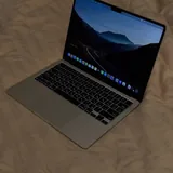 MacBook Air 13.6 M4 (2025) Starlight 1