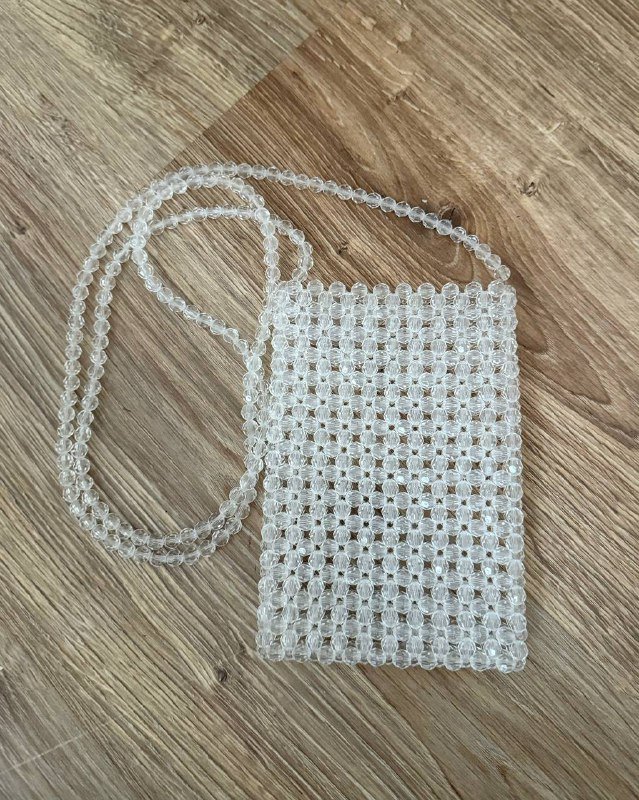 Сумочка из прозрачных бусин