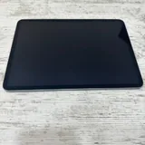 iPad Pro 11, Apple Watch Series 7 1