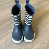 Резиновые сапоги 2