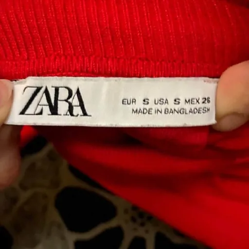 Красный топ ZARA