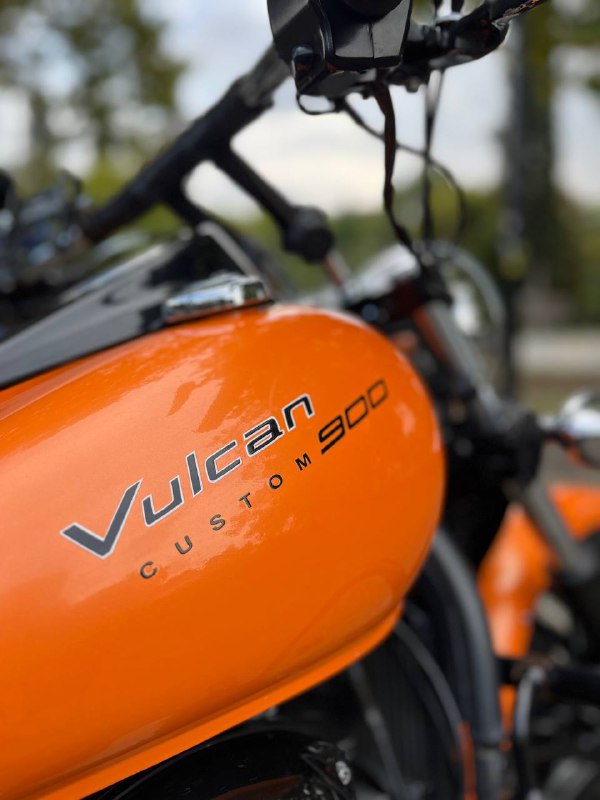 Kawasaki Vulcan 900 Custom 2011 мотоцикл