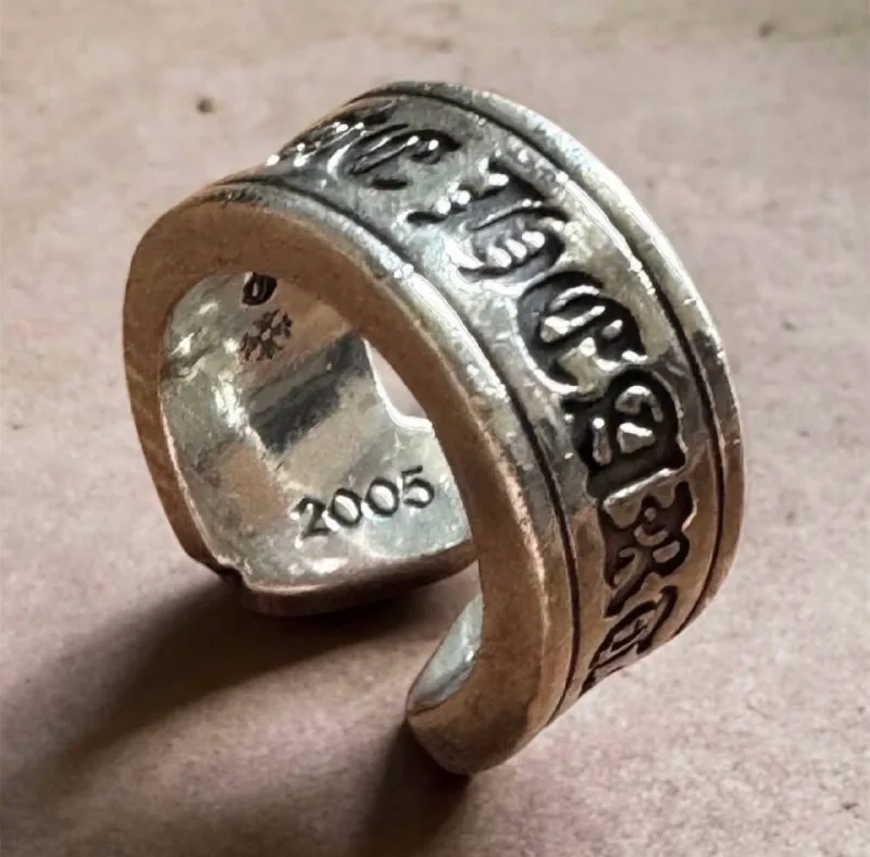 Chrome Hearts Scroll Label 1