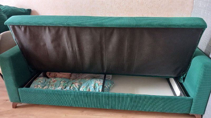 Диван раскладной велюр с подушками 3