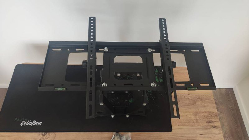 Настенный поворотный кронштейн для телевизора и мониторов 4