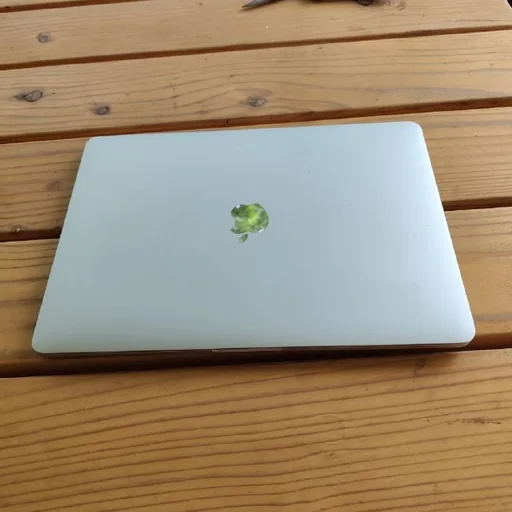 MacBook Pro 13 (2017)