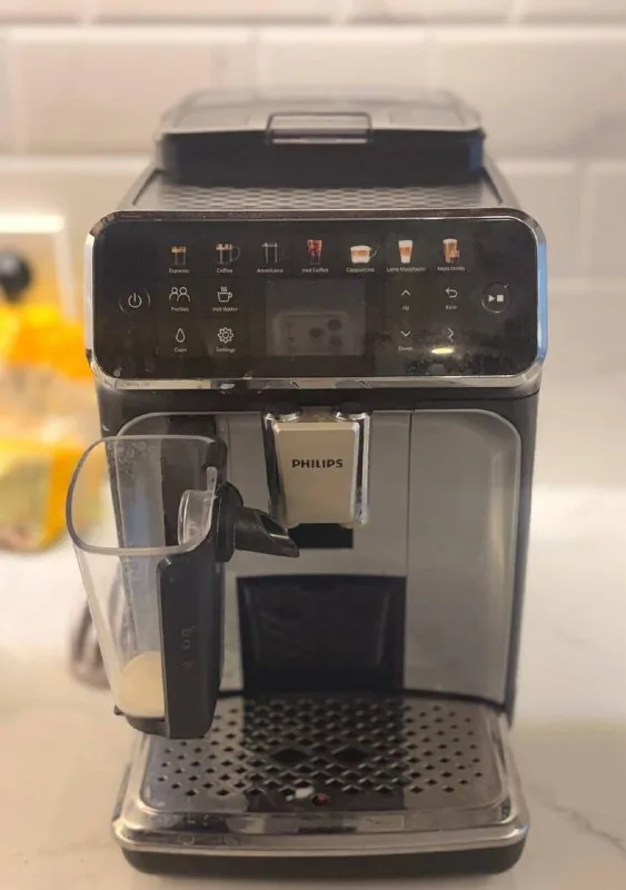 Кофемашина Philips LatteGo 1