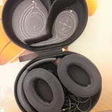 Sony WH-1000XM4, Samsung Galaxy Buds 2 5