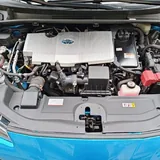 Toyota Prius 4x4 2020 6