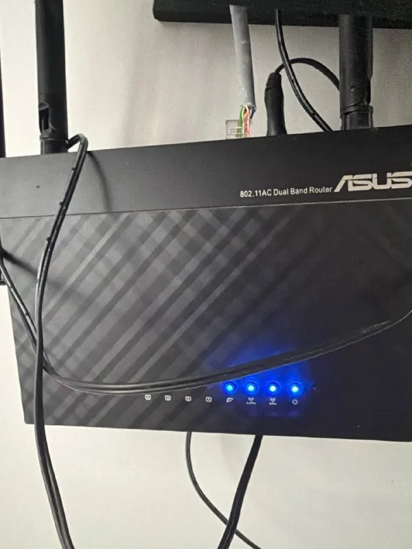 Роутер ASUS