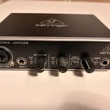 Звуковая карта Behringer UMC22 1