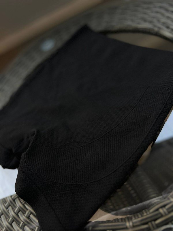 Черные велосипедки с пуш-ап эффектом, шорты для спорта 2