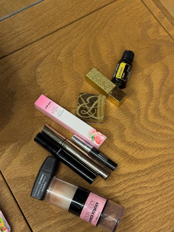 Шампуни L'Oreal, косметика б/у, украшения 3