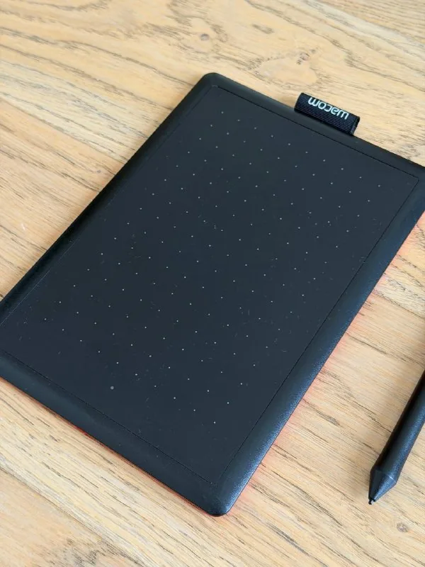 Графический планшет Wacom One S 1