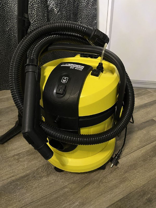Комбинированный пылесос Karcher SE 4002