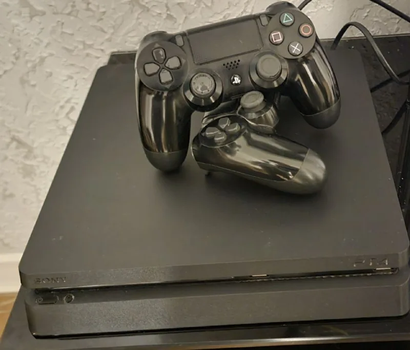 PS4 1