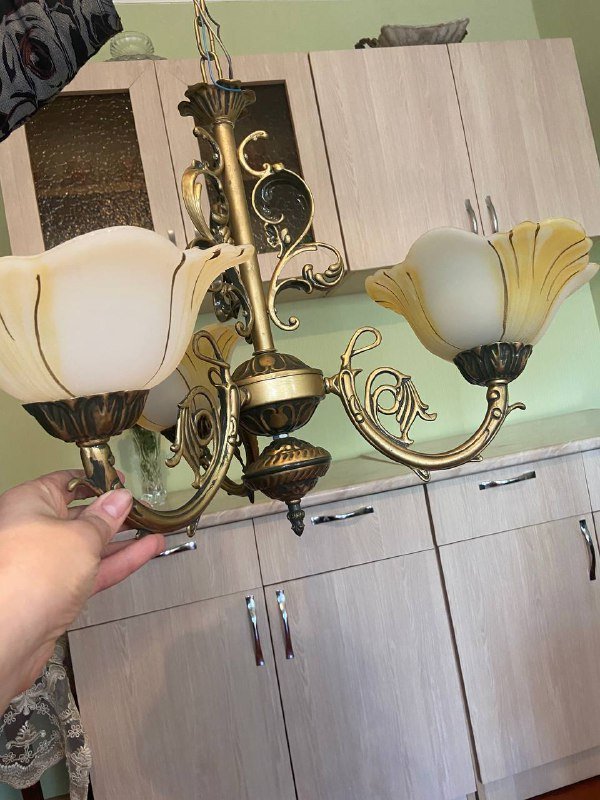 Новый люстра