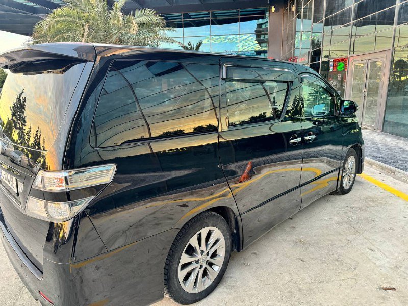 Toyota Vellfire 2011 минивен 4