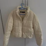 Куртка ZARA 1