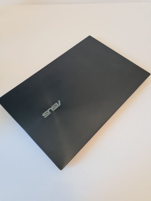 Ноутбук Asus ZenBook Intel Core i5 8ГБ SSD 238ГБ
