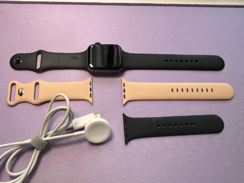 Apple Watch Series 5, SATECHI TRIO WIRELESS PAD 3