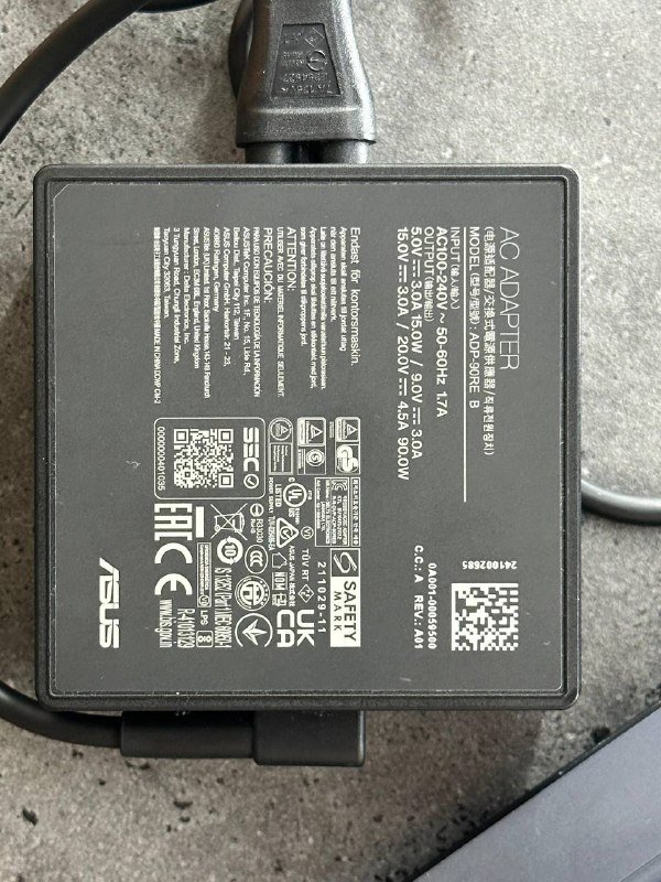 ASUS Zenbook 14.5 OLED 7