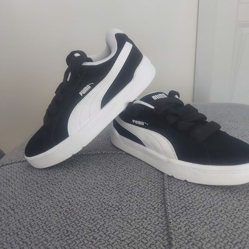 New Puma shoes size 43 2