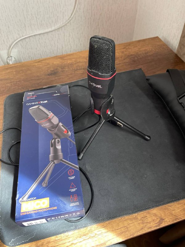 Микрофон Trust GXT 258 USB Gaming Microphone