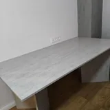 Desk 1800×900 1