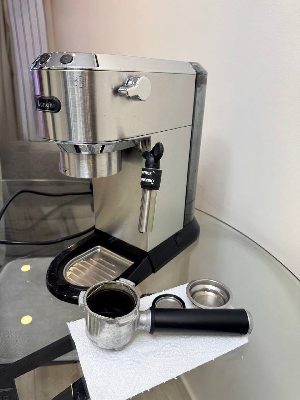 Кофемашина De’Longhi EC685 Dedica 3