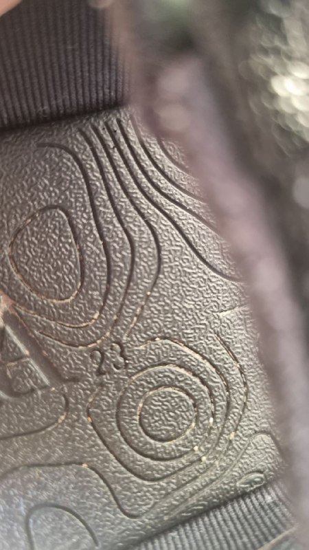 Мужские сандалии в хорошем состоянии