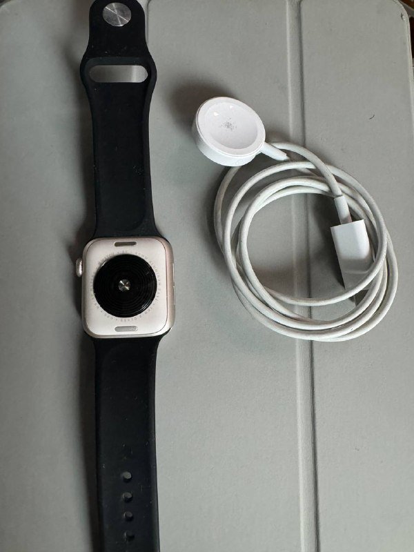 iPhone 15 Pro Max 256GB, Apple Watch SE 2 5