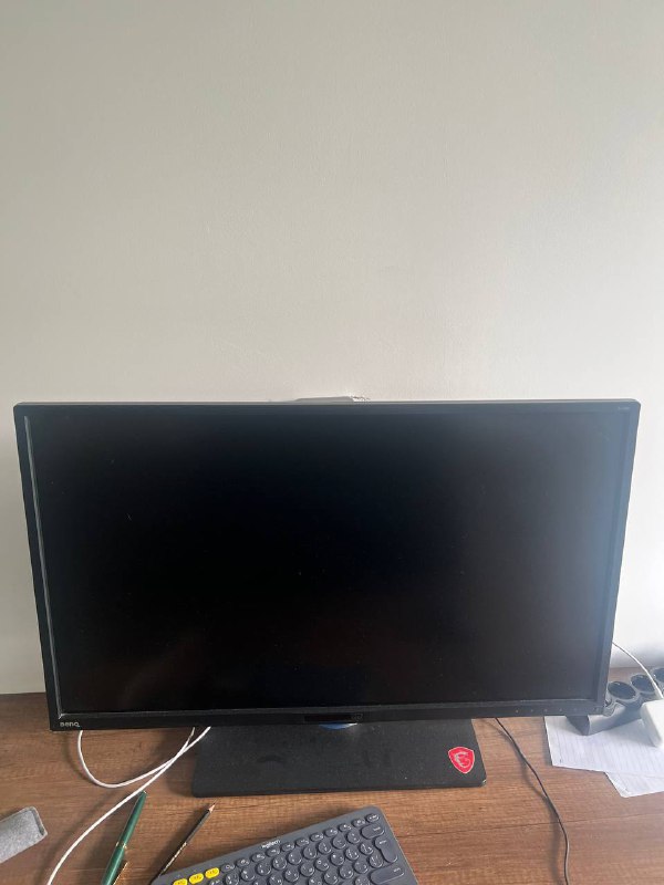 БЕНК 32 дюйма монитор 60 Гц 2