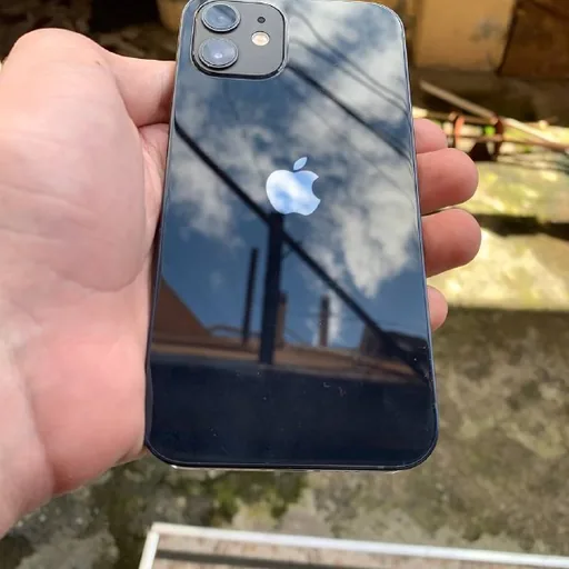iPhone 12 Black 64GB