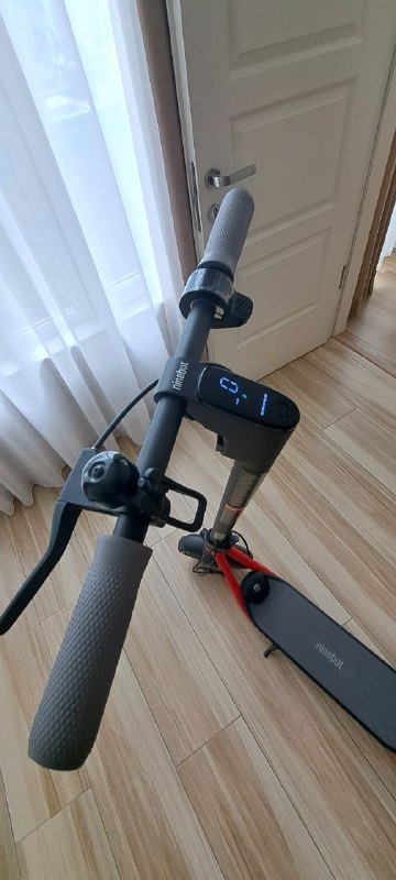 Самокат Ninebot D18 2