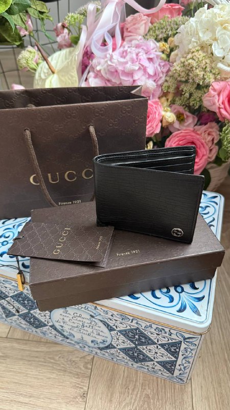 GUCCI кошелек из натуральной кожи