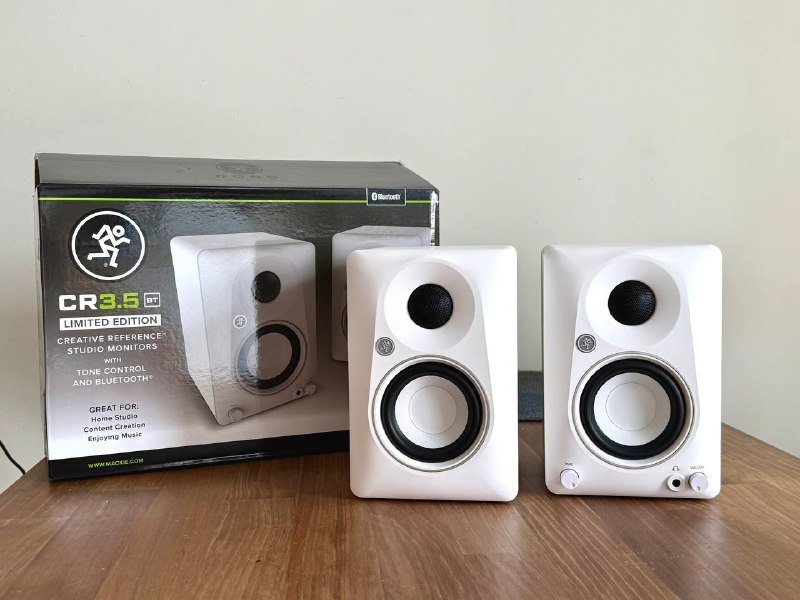 Студийные мониторы Mackie CR3.5BT белые