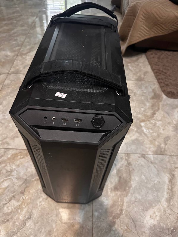 Компьютерный корпус ASUS 8