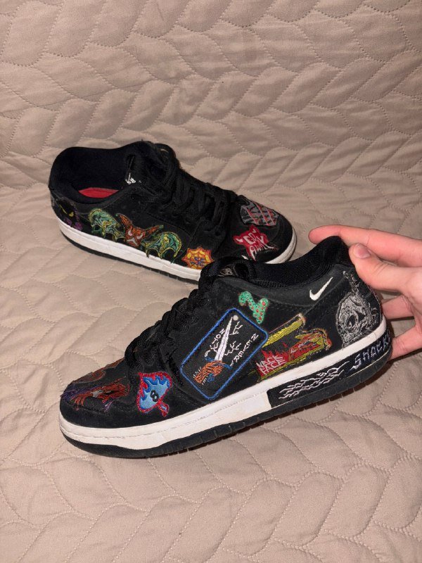 Кроссовки Nike, босоножки на каблуке