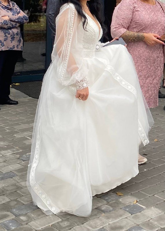 Элегантное свадебное платье на корсете 3