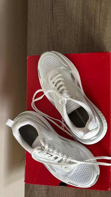 Кроссовки Reebok Moon Flex 2 женские размер 37 4