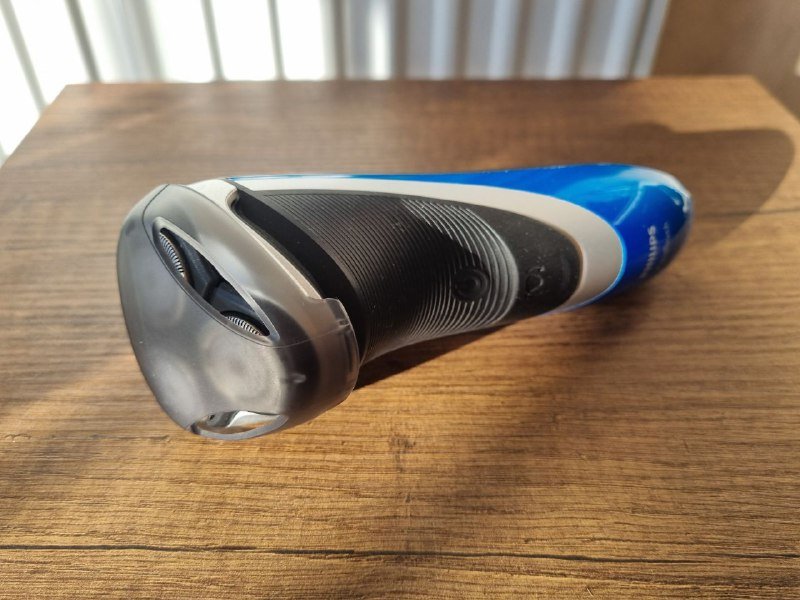 Электробритва Philips AquaTouch AT890 6