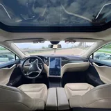 Tesla Model S 85D 7