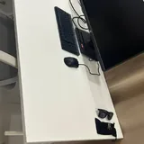 Регулируемый компьютерный стол 1