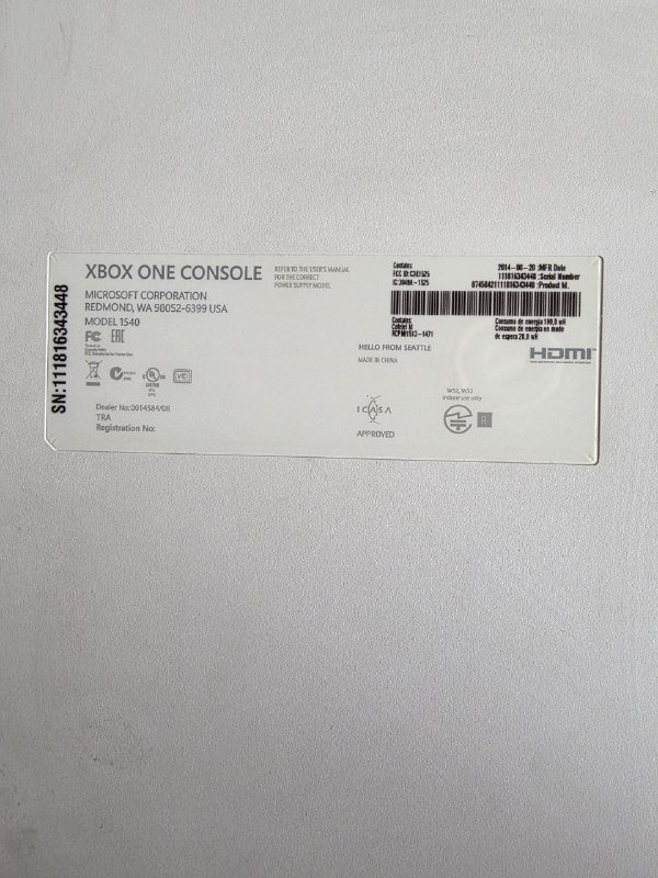 Xbox One 500 GB, 2 геймпада, блок питания, HDMI, внешний HDD ADATA 6