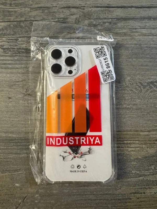 Прозрачный чехол на iPhone 13 Pro Max 1