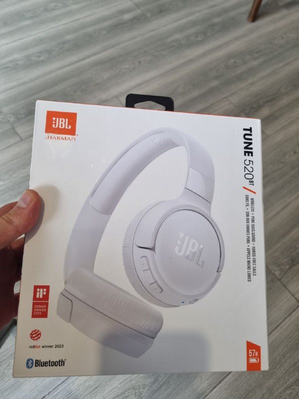 Наушники JBL TUNE 520BT новые