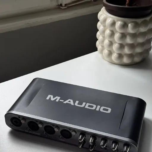 внешний аудио интерфейс M-Audio Fast Track Ultra