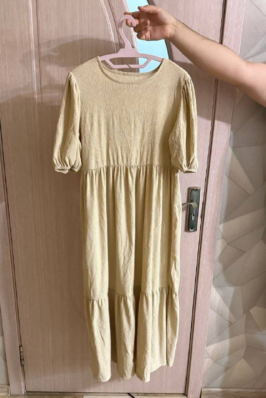 платье-комбинация, платье на пуговицах, бежевый сарафан, салатовый сарафан, брюки, белая рубашка, лосины, сумка Byckovski 3