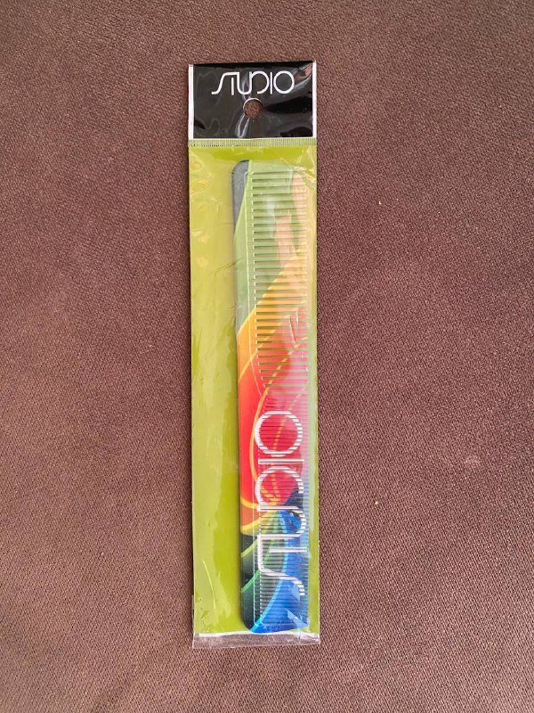 Свитер женский, юбка-карандаш, блузка, вязаный топ, защита маникюра, карандаш для бровей, расческа, тени Sephora 9